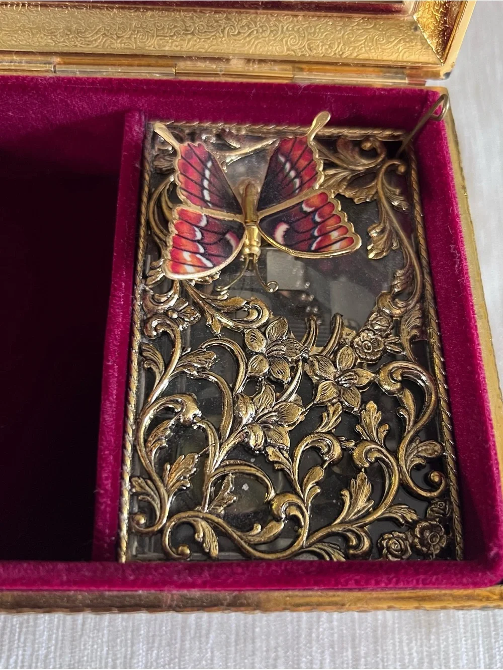 VTG Westland Enamel Butterfly Automaton Musical Jewelry Box Plays Memory